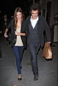 Orlando_Bloom_Miranda_Kerr_Leaving_Maddox_e7k6mzIzIlBl.jpg