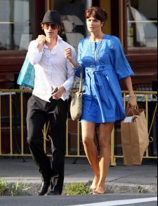 Helena_Christensen_Paul_Banks_Out_New_York_22u9qyE3JSUl.jpg