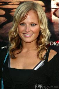 5b7_hollywoodsbest_malin_akerman00.jpg