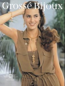 yas_grossebijoux90ss1.jpg