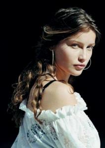 laetitia_1201.jpg