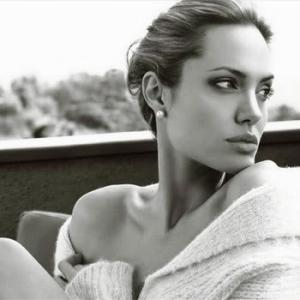 6264-Angelina.jpg