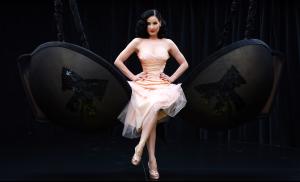 67656_Celebutopia_Dita_Von_Teese_launches_the_new_Wonderbra_by_Dita_Von_Teese_collection_in_London_15_123_78lo.jpg