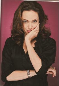 jolie_Glamour_Russia_September_2008_LJ__assainova2.jpg