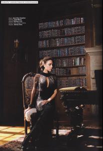 Vicki_Harper__s_Bazaar_Indonesia_Oct08_LJ__hires_hotties6.jpg