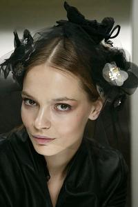 mina_dolce___Gabbana_ss_09_bs4.jpg