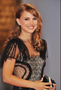 Natalie_Portman____Birdwatchers006.jpg