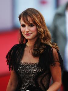 Natalie_Portman____Birdwatchers024.jpg