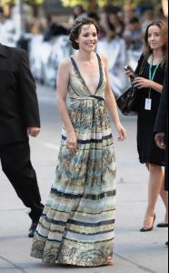 Rachel_McAdams_arriving_for_The_Lucky_Ones_premiere_during_the_2008_Toronto_International_Film_Festival__Sept_10th__6_.jpg