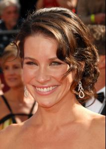 Evangeline_Lilly___60th_Annual_Primetime_Emmy_Awards___Arrivals__Los_Angeles__Sept_21st_2__6_.jpg