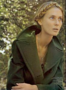 vanessa_novembermarieclaire20083.jpg