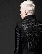 th_93207f56973436.gif