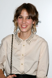 Alexa_Chung_celebutopia_net_150.jpg