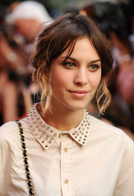 1a0ty2syxi-alexa-chung-1-004.jpg