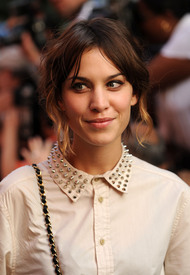 28r7cz4zk1-alexa-chung-1-008.jpg