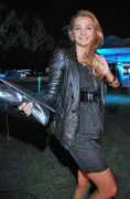 th_4e421a50351218.gif