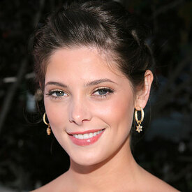 071609-ashley-greene-400.jpg