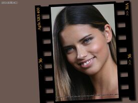 adriana_lima_20061109_0024.jpg