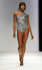 LFW_Issa_SS_2010_02.jpg