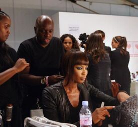 Issa_London_Fashion_Week_Spring_Summer_2010_14.jpg