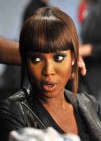 Naomi_Campbell_backstage_at_Somerset_House_13.jpg