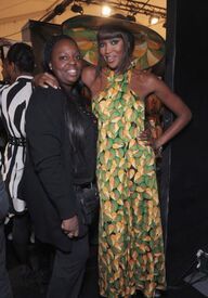 Issa_London_Fashion_Week_SS_2010_20.jpg