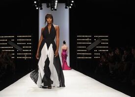 Issa_London_Fashion_Week_SS_2010_22.jpg