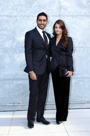 celebrity_paradise.com_TheElder_AishwaryaRai8.jpg
