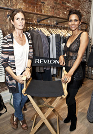 celebrity_paradise.com_TheElder_HalleBerry2010_09_10_RevlonatRagBoneNYC4.jpg