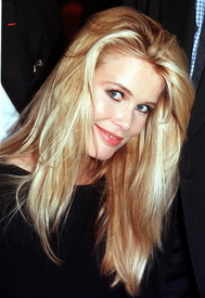 Claudia_Schiffer_002.jpg