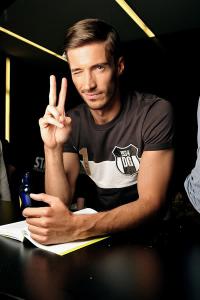post-34874-1285875627_thumb.jpg