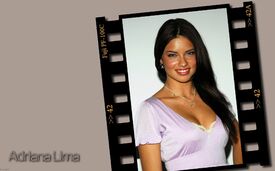 adriana_lima_20090719_0056.jpg