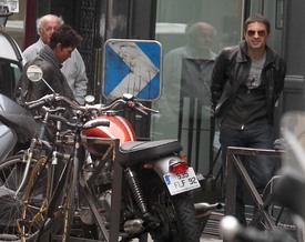 Halle Berry and Olivier Martinez in Paris 28.09.2010_03.jpg