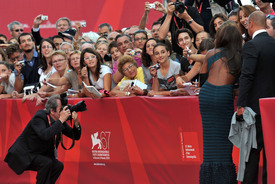 NaomiCampbellarrivesattheMiralPremiere2.9.2010_37.jpg