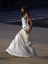 NaomiCampbellFashionsNightOutNYC2010_19.jpg