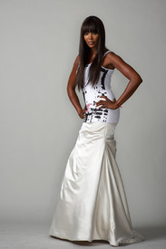 NaomiCampbellFashionsNightOutNYC2010_28.jpg