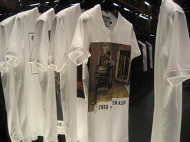 25yearsofmodelingatDolceGabbana_37.jpg