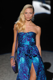 SalvatoreFerragamoSpring2012gytkY5WY6HNx.jpg