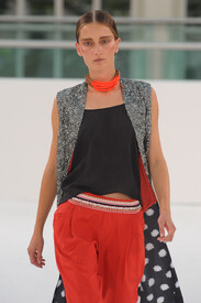 Sass And Bide Spring 2012 FOD3-Z9m-pCx.jpg