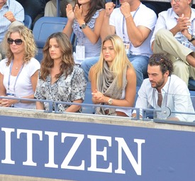 Bar Refaeli at US Open 2011 Final, September 12 3.jpg