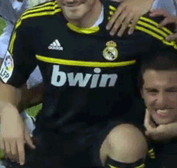 post-33184-0-1445991837-81745_thumb.gif