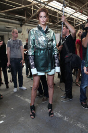 Diesel_Black_Gold_Spring_2012_Backstage_MPDd_Wd0-.jpg