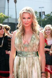 rebeccaromijn006.jpg
