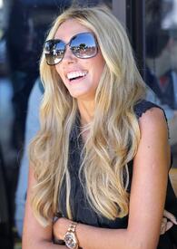 celebrity_paradise.com_TheElder_TamaraandPetraEcclestone2011_09_03_ShoppinginBeverlyHills11.jpg