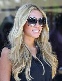 celebrity_paradise.com_TheElder_TamaraandPetraEcclestone2011_09_03_ShoppinginBeverlyHills19.jpg