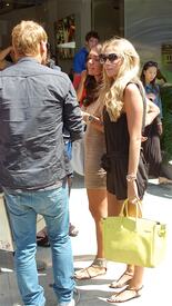 celebrity_paradise.com_TheElder_TamaraandPetraEcclestone2011_09_03_ShoppinginBeverlyHills66.jpg