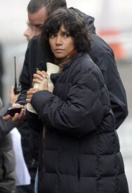 CU-Halle Berry on the set of Cloud Atlas in Glasgow-04.jpg