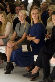 CU-Naomi Watts and Uma Thurman-Calvin Klein Spring 2012 fashion show-03.jpg