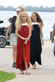 CU-Rachael Taylor and Minka Kelly on the set of Charlie's Angels in Miami-28.jpg