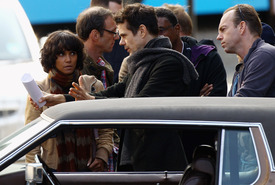 Halle Berry at the set of Starting From Cloud Atlas Glasgow 15.9.2011_10.jpg